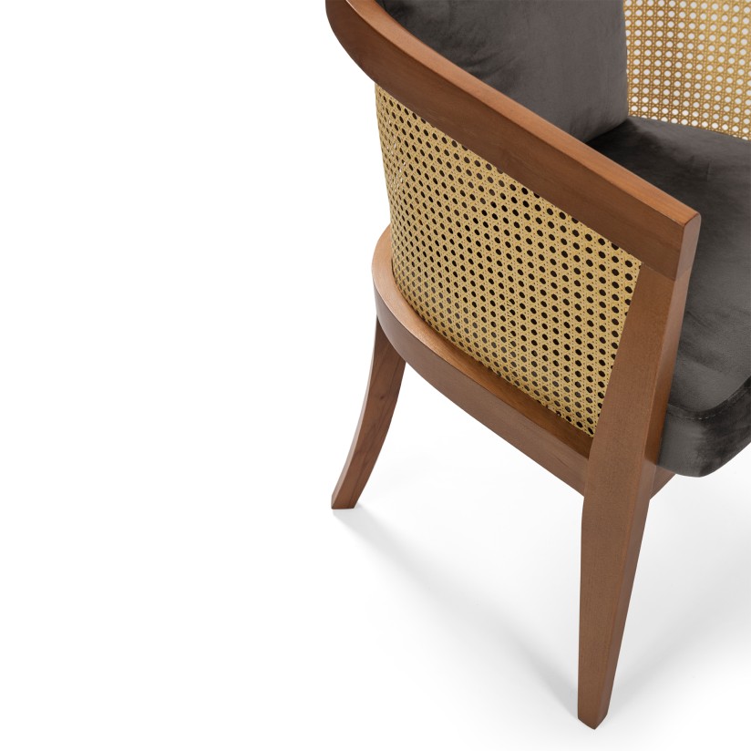 Kamsan Sandalye İnegöl Bursa Mobilya– Sandalye, Masa ve Oturma Grupları Üretimi